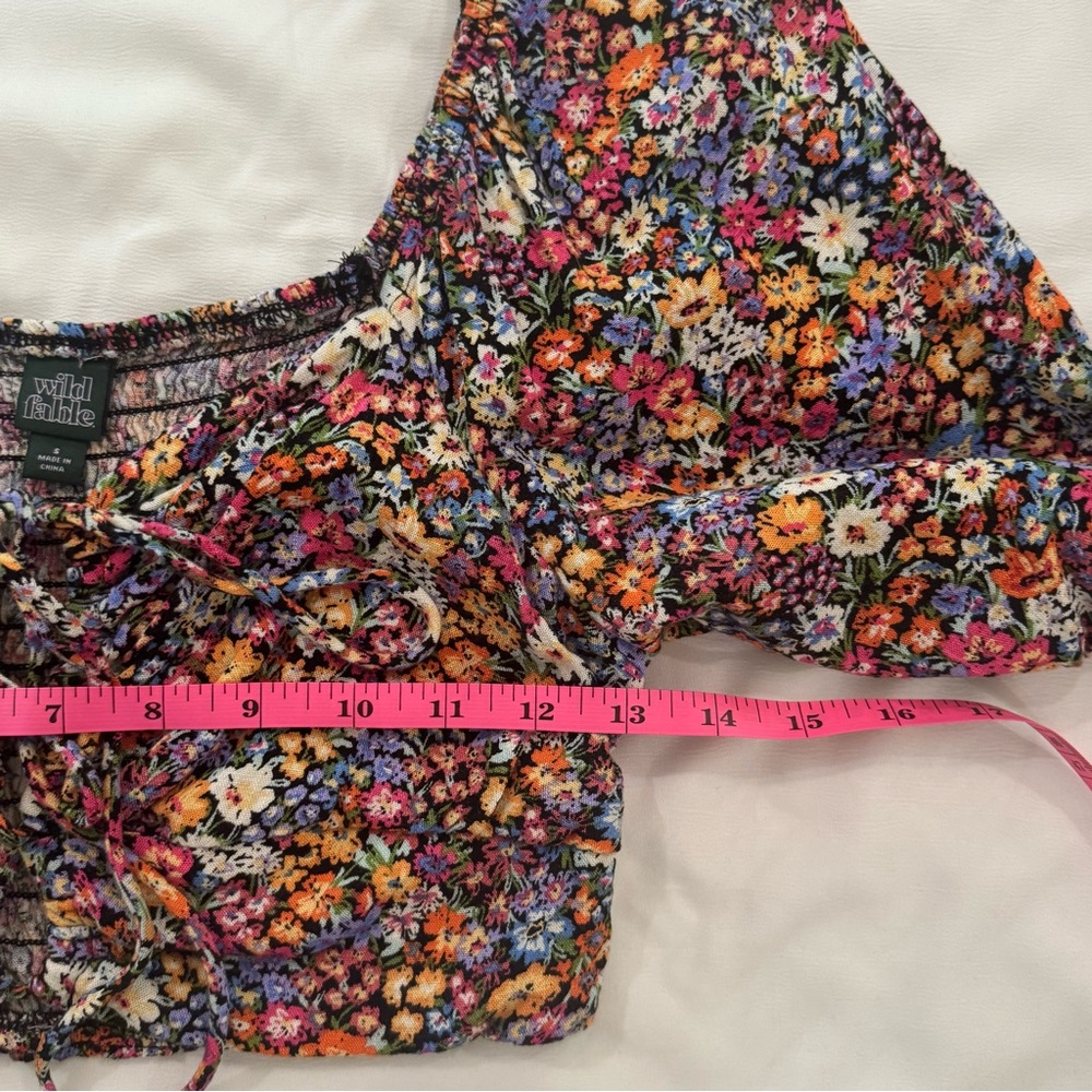wild fable Balloon Sleeve Crop Top, Smocked Back, Floral Print, Size Small - Picture 6 of 8